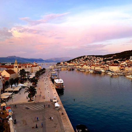 Apartman Toni Trogir Eksteriør billede