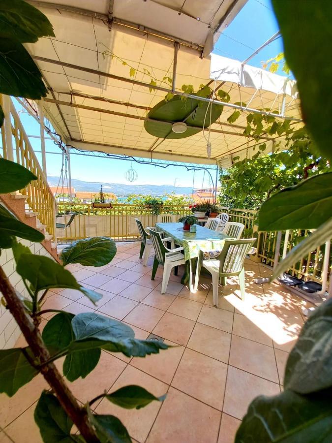 Apartman Toni Trogir Eksteriør billede